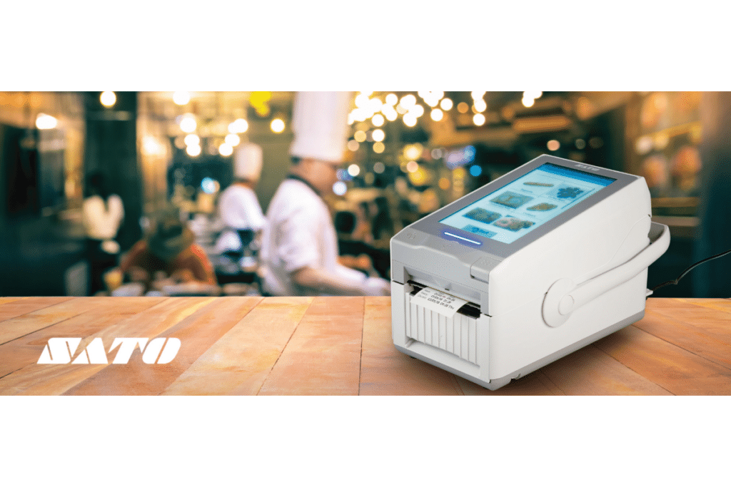 imprimante intelligente sato fx3-lx sur une table dans un restaurant 